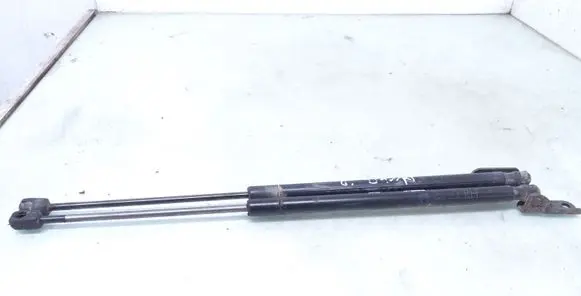 KIA Sorento Tailgate/trunk strut/damper 817813E010