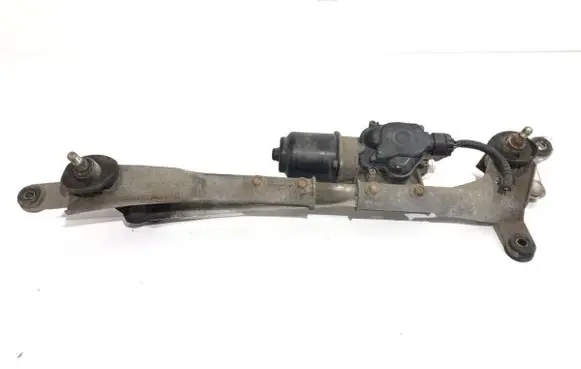 Front wiper linkage and motor