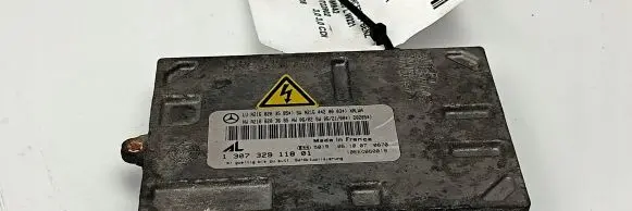 Mercedes-Benz S W221 Headlight part A2168203585