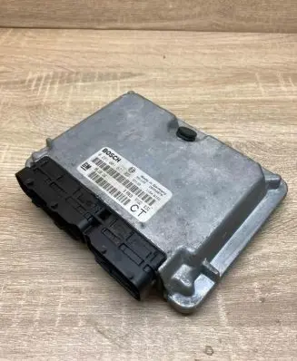 Opel Astra G Engine control unit/module ECU 09136116 0281001871
