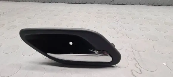 BMW 5 E39 Rear door interior handle 7032926