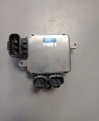 Toyota Highlander XU50 Coolant fan relay 8925730080 4993003310