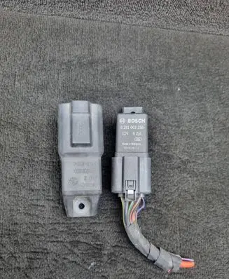 Audi A4 S4 B9 Glow plug pre-heat relay 8W0907599 0281003158 4M0907282E