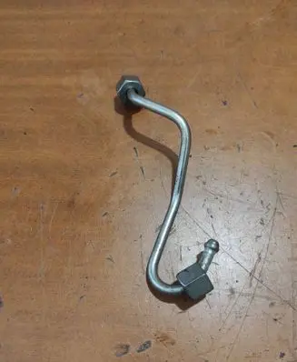 Renault Trafic III (X82) Fuel injector supply line/pipe 