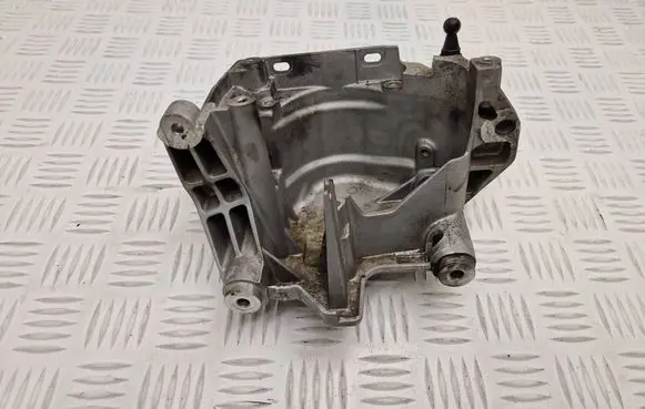 Citroen DS5 Fuel filter bracket/mount holder 9804498180