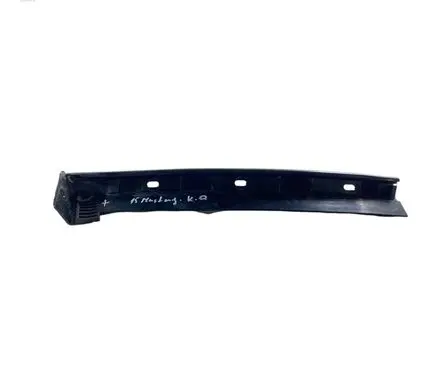 Ford Mustang VI Front door glass trim molding FR3B6302565