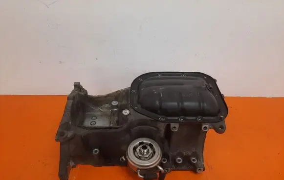 Toyota Yaris Oil sump 
