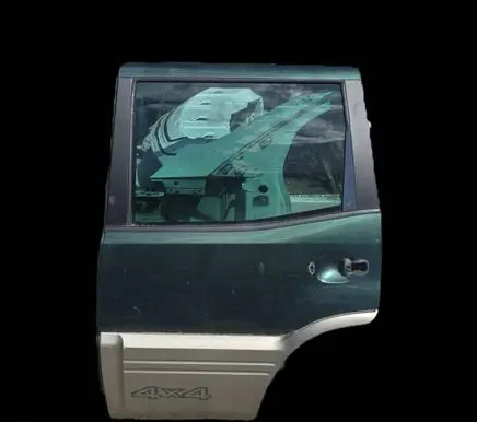 Nissan Terrano Rear door