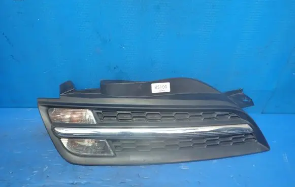 Nissan Micra Front fog light trim/grill 62320BC4