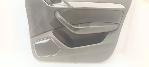 Audi Q3 8U Front door card panel trim 8U1867106 8U2867106 2219