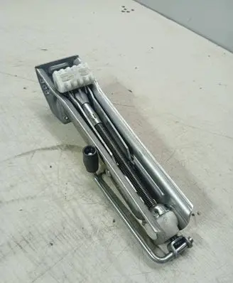 Mercedes-Benz E W211 Lift Jack A2115830415