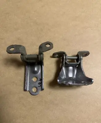 Subaru Outback (BT) Rear door hinge set 