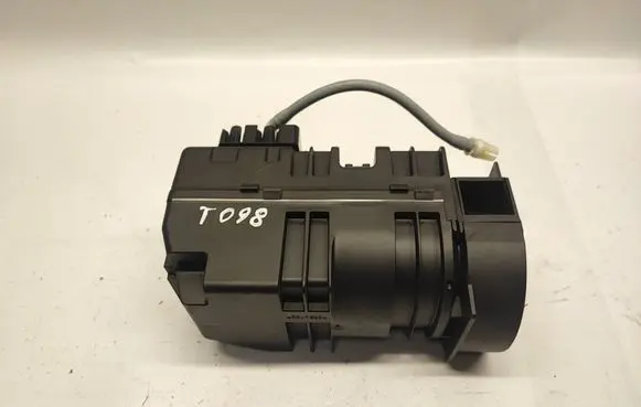 Mercedes-Benz CLS C218 X218 Vacuum pump A0008005648 A0008005748