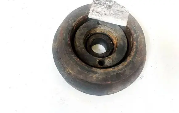Toyota Avensis T250 Crankshaft pulley