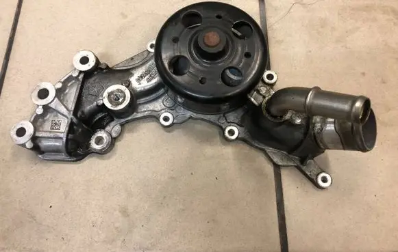 Chrysler Pacifica Water pump 68212513AE