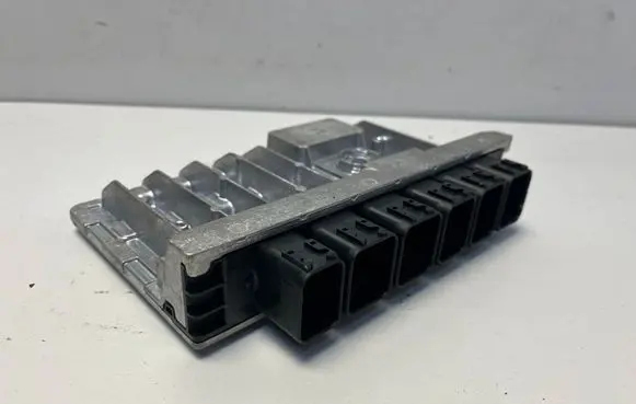 BMW X2 U10 Engine control unit/module 5B5D976 5B4D4A9