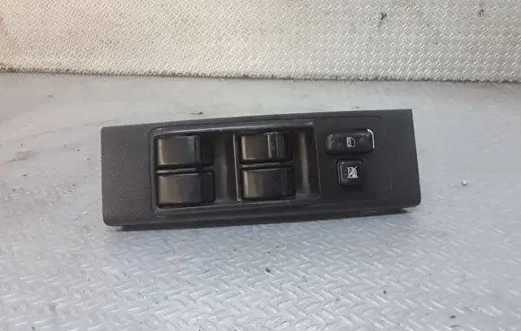 Toyota Corolla Verso AR10 Electric window control switch 54355667D