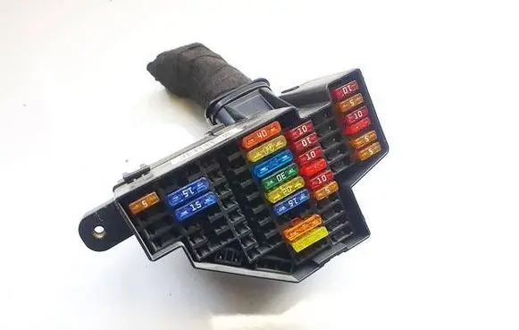Audi A3 S3 8P Fuse box set 