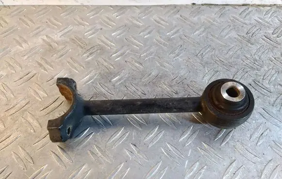 Toyota Land Cruiser (J150) Rear control arm 