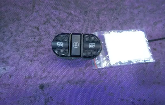 Ford Galaxy Quarter vent window switch 7M0959855