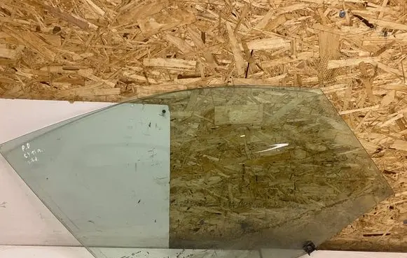 Citroen C4 II Front door window glass four-door E000199 43R001582
