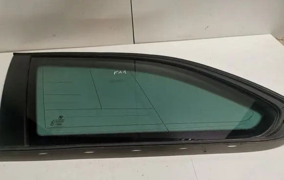 BMW 5 F10 F11 Rear side window 43R001604