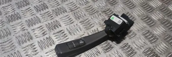 Volvo S60 Indicator stalk 31394001