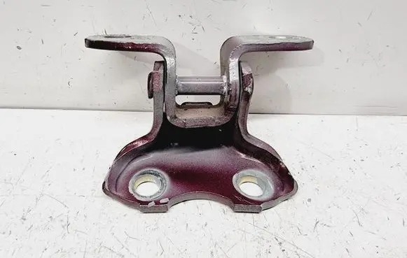 Toyota RAV 4 (XA40) Front door lower hinge 6874012120