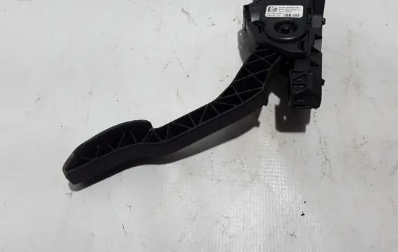 Volvo XC60 Accelerator throttle pedal 8G9N9F836AA