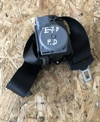 BMW X5 E70 Front seatbelt 2716104209 11053103776