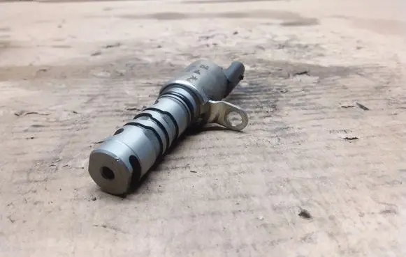 Skoda Fabia Mk3 (NJ) Camshaft vanos timing valve 