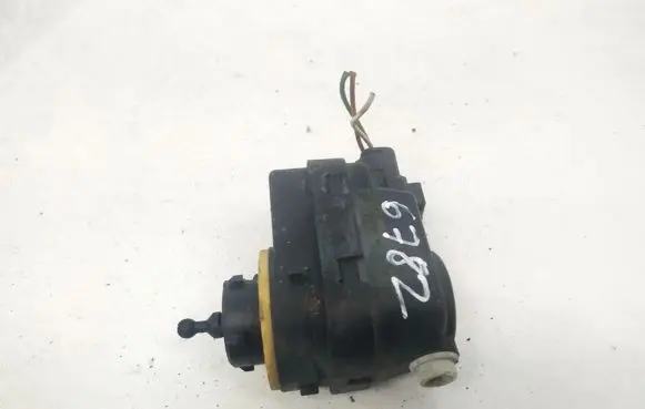 Peugeot 206 Headlight level adjustment motor 