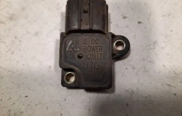 Mazda 323 F Ignition amplifier control unit J701 BP0118251