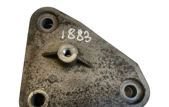 Jaguar XF Engine mounting bracket 4R8Q8680CB