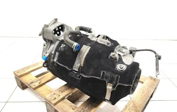 Polestar 2 Electric car motor 32280215
