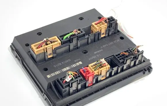 Skoda Roomster (5J) Central body control module 6Q2937049F