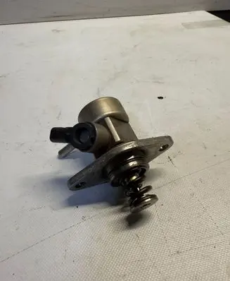 Opel Grandland X Fuel injection high pressure pump 9805614880 0104816K 28253039