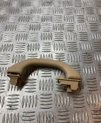 Volkswagen PASSAT B6 Front interior roof grab handle 1K0857607