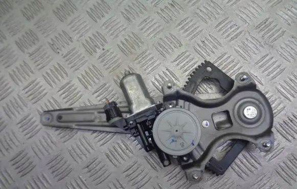 Hyundai i20 (PB PBT) Front door electric window regulator 98820-1J100