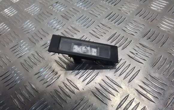 BMW 1 F20 F21 Number plate light 7193294