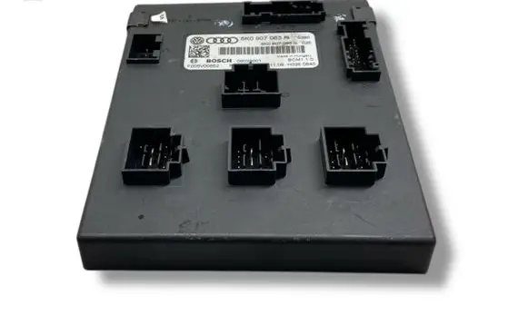 Audi A5 Sportback 8TA Comfort/convenience module 8K0907063N F005V00852 09025001