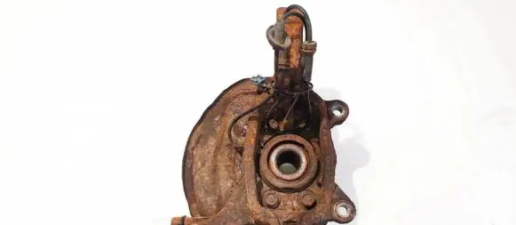 Front wheel hub