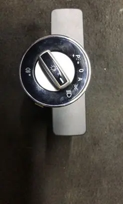 Mercedes-Benz E C207 W207 Light switch A20129051900