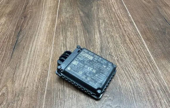Volkswagen PASSAT B8 Distronic sensor radar 2Q0907550B