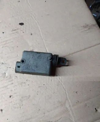 Renault Espace III Central locking motor 
