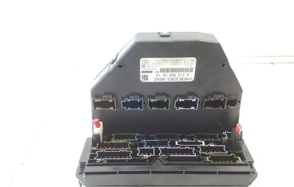 Mercedes-Benz E W212 Fuse module A2129003414