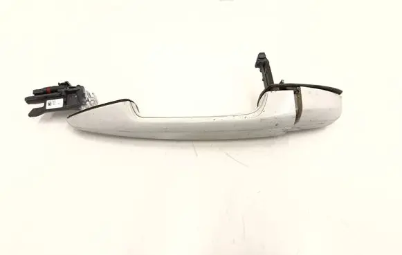 BMW 2 F46 Front door exterior handle 7422105
