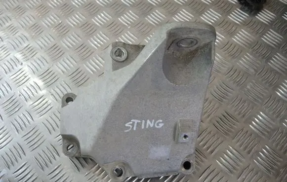 KIA Stinger Engine mounting bracket 21825J5400