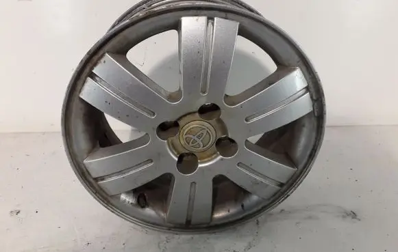 Toyota Corolla E120 E130 R15 alloy rim PZ406E0675ZC 050187