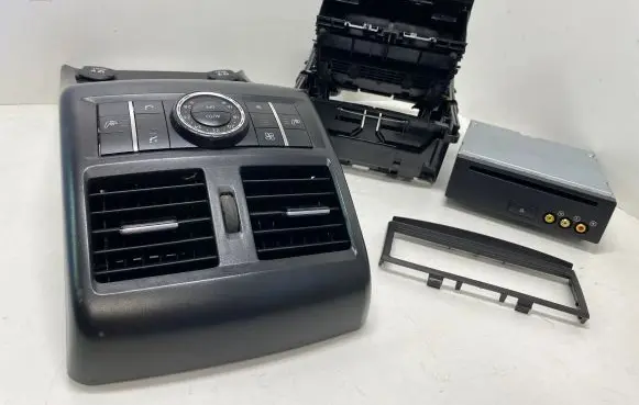 Mercedes-Benz GLE (W166 - C292) CD/DVD changer A2129009629